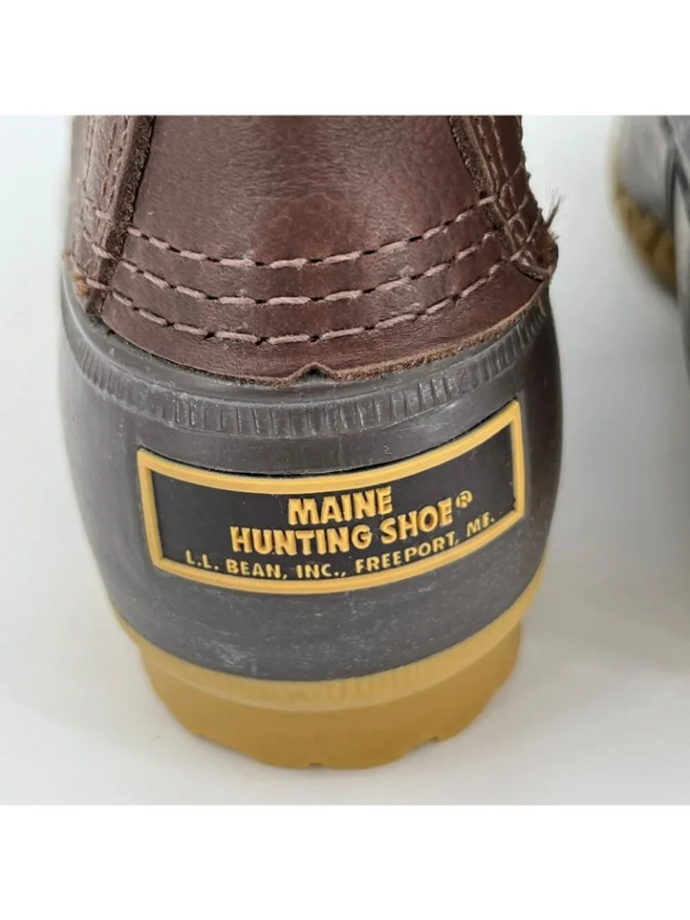 L.L.Bean Maine Hunting Shoes 10in Brown Size 9M Leather Waterproof Rubber Boots